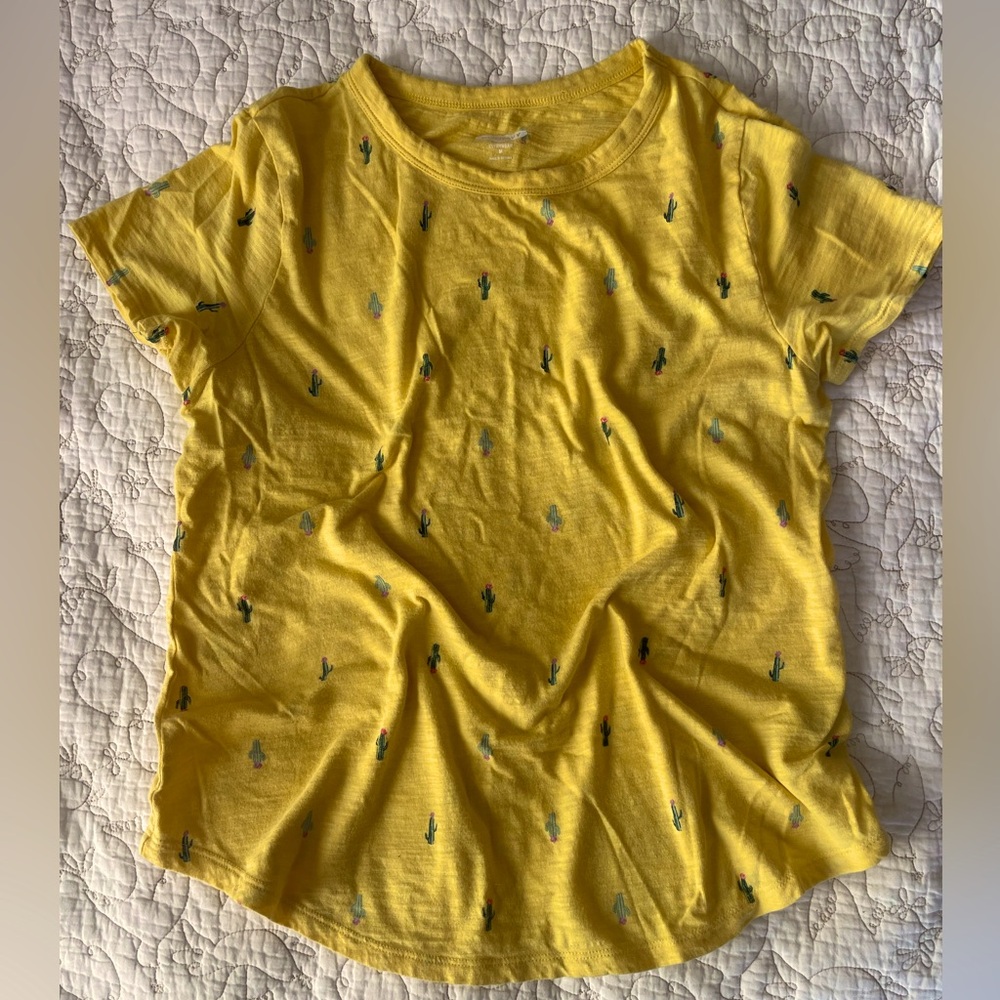 Cactus Pattern Tshirt